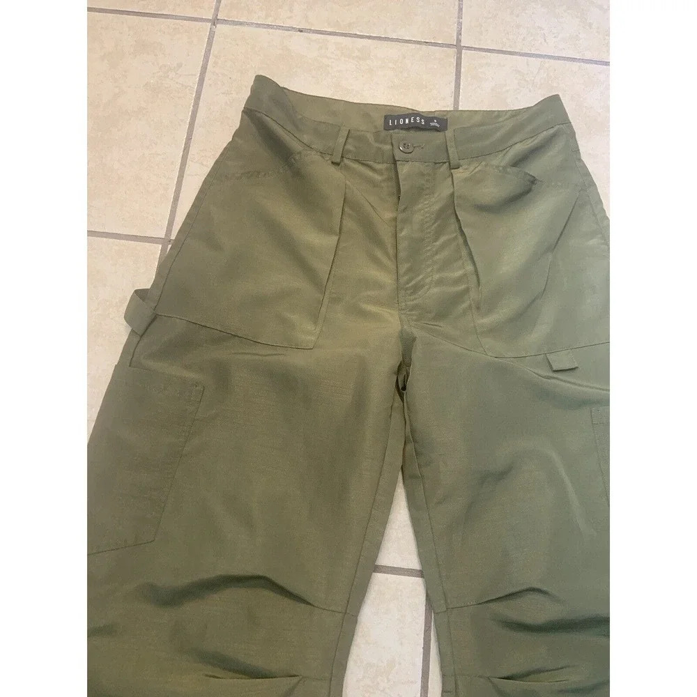 lioness miami vice pants Army Green S NWOT fall casual cargo low rise $98 y2k - Picture 7 of 9
